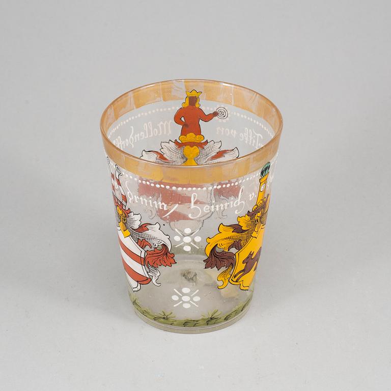 PRAKTBÄGARE, glas. Historismus, omkring 1900.