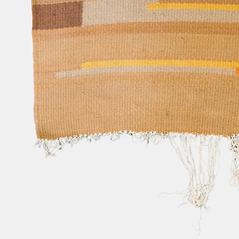 Flat weave carpet. Circa 430 x 323 cm.