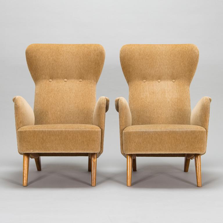 Carl Gustaf Hiort af Ornäs, a mid 1900's pair of armchairs for Hiort Tuote Puunveisto, Finland.