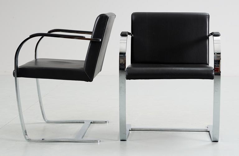 LUDWIG MIES VAN DER ROHE, karmstolar, ett par, "Brno", Knoll International, USA.