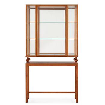 442. Josef Frank, a mahogany showcase cabinet, Svenskt Tenn, Sweden, modell 2077, post 1985.