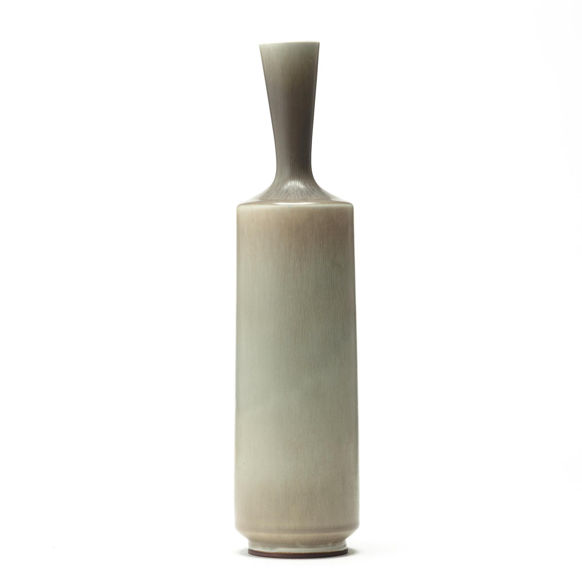 Berndt Friberg, A Berndt Friberg stoneware vase, Gustavsberg studio, Sweden 1966.