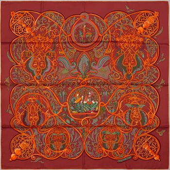 HERMÈS, a 'La Charmante aux Animaux' silk scarf.