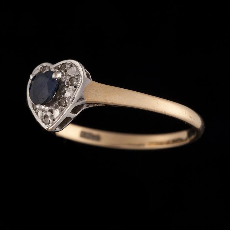 RING, 14K guld, safir samt små diamanter. Engelska stämplar. Vikt tot. 1,8 g.