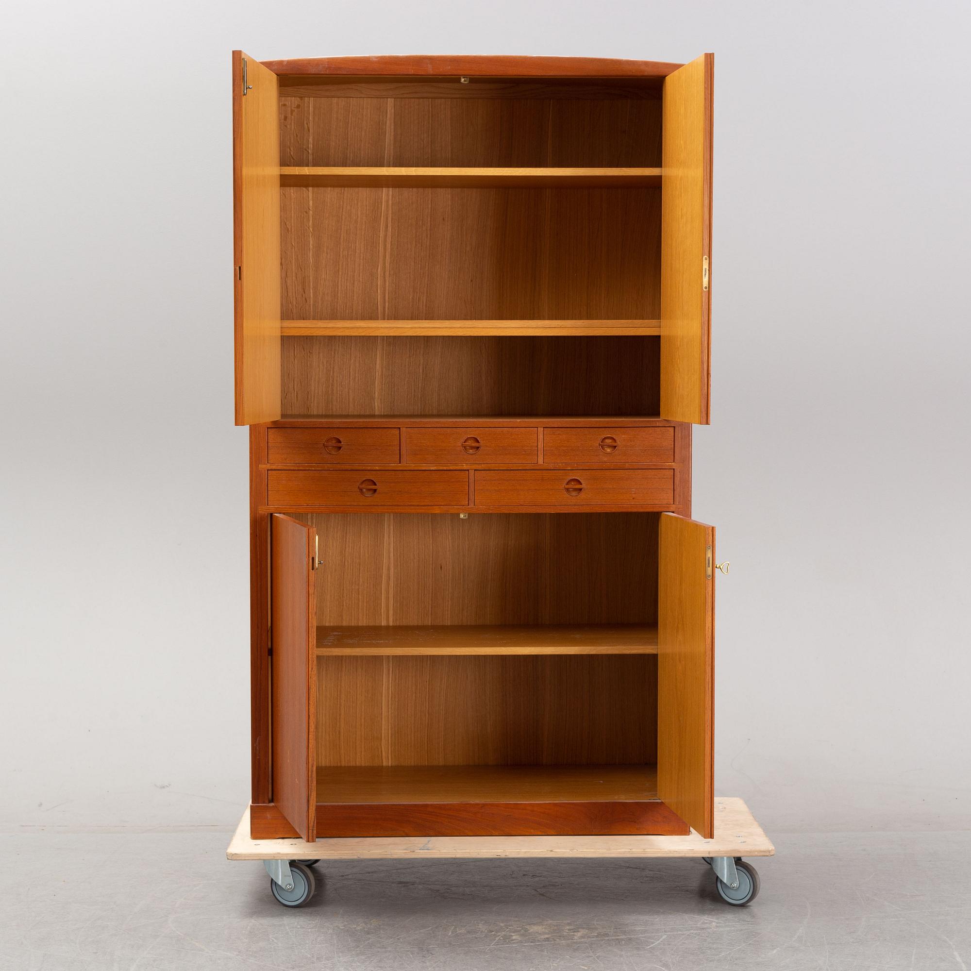 Svante Skogh, skåp, Seffle Möbelfabrik, 1960-tal.