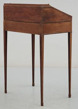 SKRIVPULPET, sengustaviansk, omkr 1800.