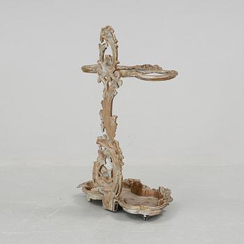 PARAPLYSTÄLL, gjutjärn, omkring år 1900.