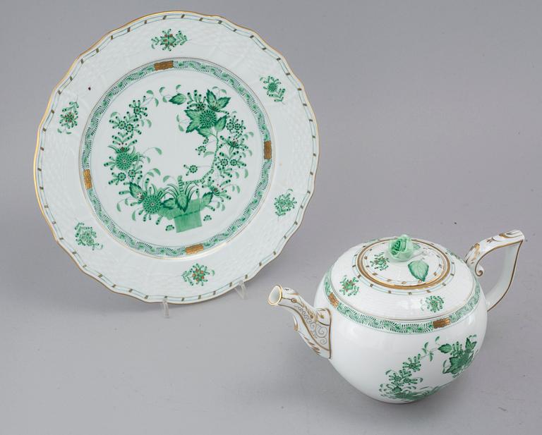 48 pieces of porcelain tableware from Herend, model "Indian Basket", 20th century.