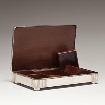 CIGARRSKRIN, silver. Jörgensen. 1933. Tot 790g.