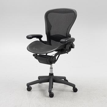 Don Chadwick/Bill Stump, skrivbordsstol, "Aeron", Herman Miller.