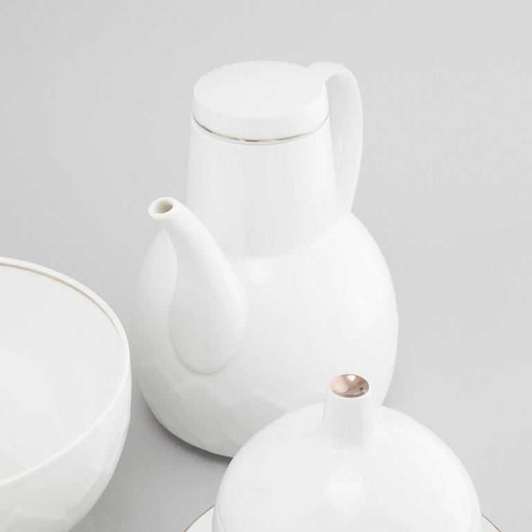 SERVIS, 90 pieces, porcelain, "Lotus", Rosenthal, Björn Wiinblad, 20th century later part.