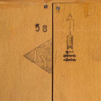 Hans J. Wegner, kaappi, "RY-20" Ry Möbler, Tanska, 1960-luku.
