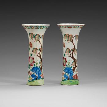 A pair of famille rose vases, Qing dynasty, Qianlong (1736-95).