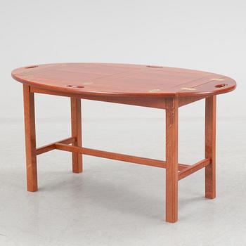 A "Butler´s tray" coffee table, 20th century.