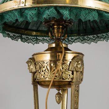 BORDSLAMPA / FOTOGENLAMPA, empirestil, tidigt 1900-tal.