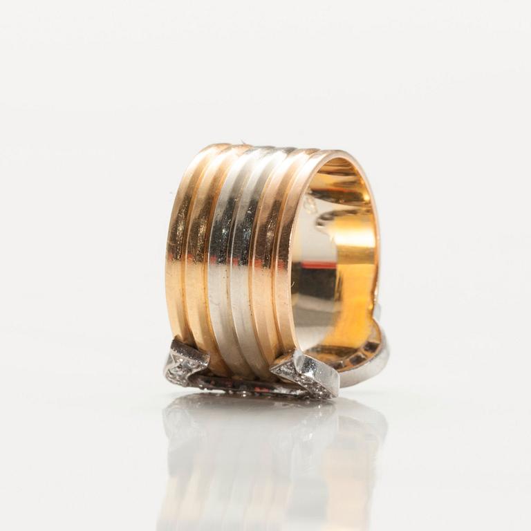 SORMUS, 18K kultaa, Briljanttihiottuja timantteja n. 0.26 ct. Sign. Cartier 162251.51. Koko 16, säädettävä. Paino 6 g.