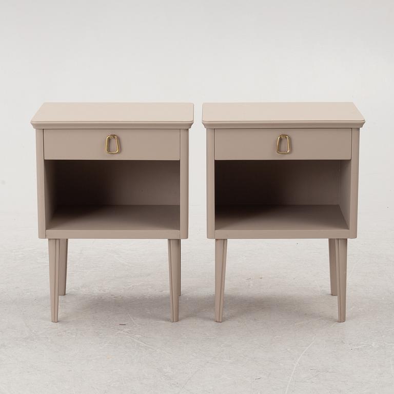 Sängbord, ett par, 1900-talets mitt.