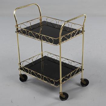 SERVERINGSVAGN, 1900-talets andra hälft.