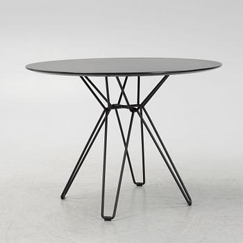 Massproduction, dining table.