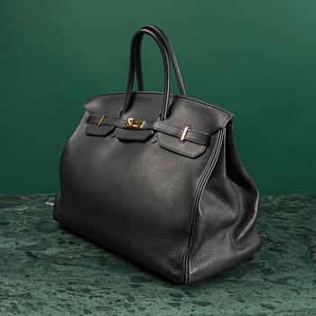 A bag "Birkin 40", by Hermès.