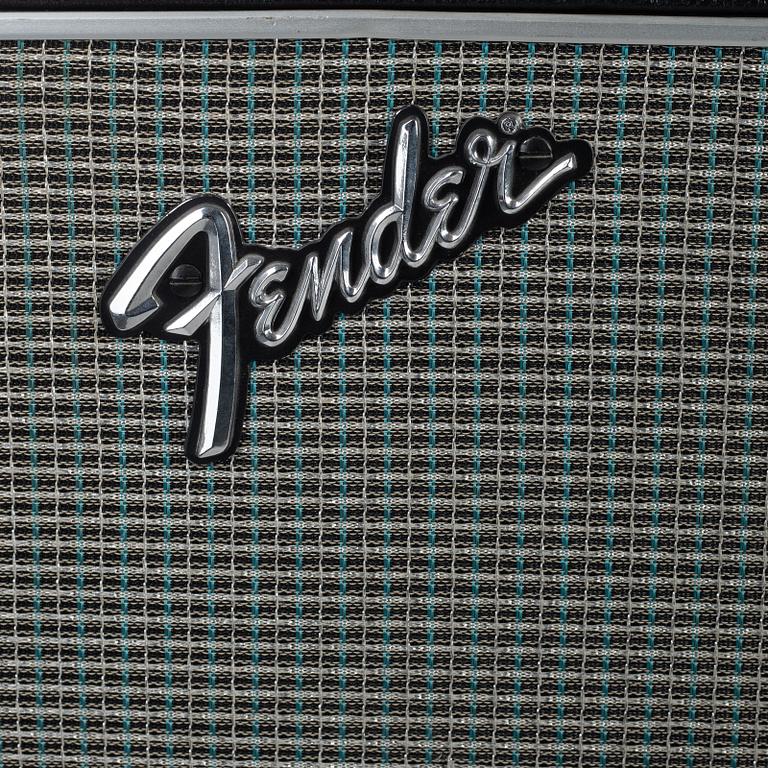 Fender,