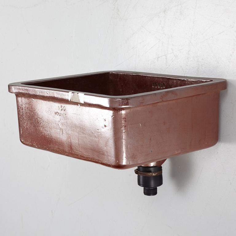 A salt glazed stone ware wash basin, Höganäs.