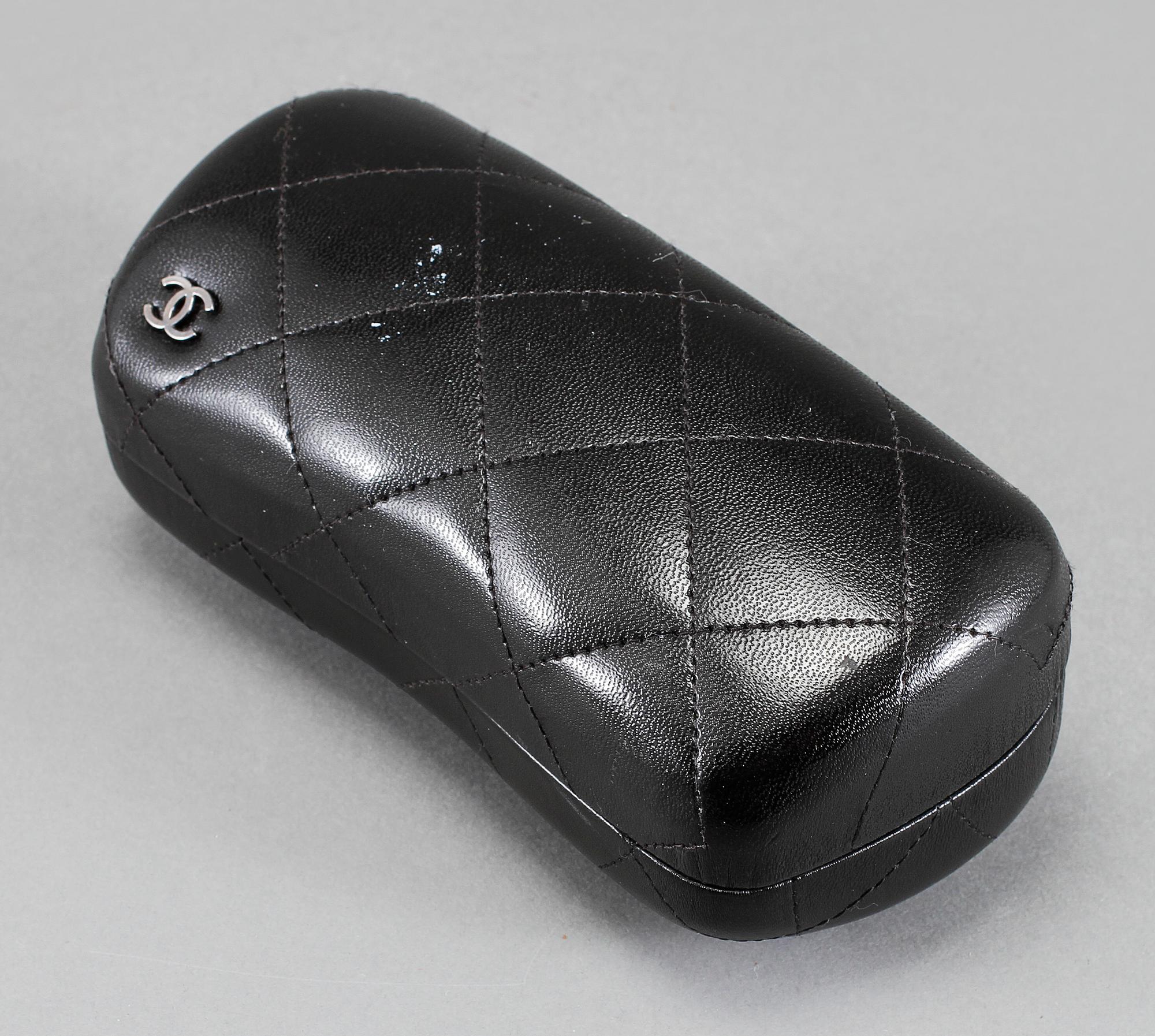 SOLGLASÖGON, Chanel, "Collection Mirroir".