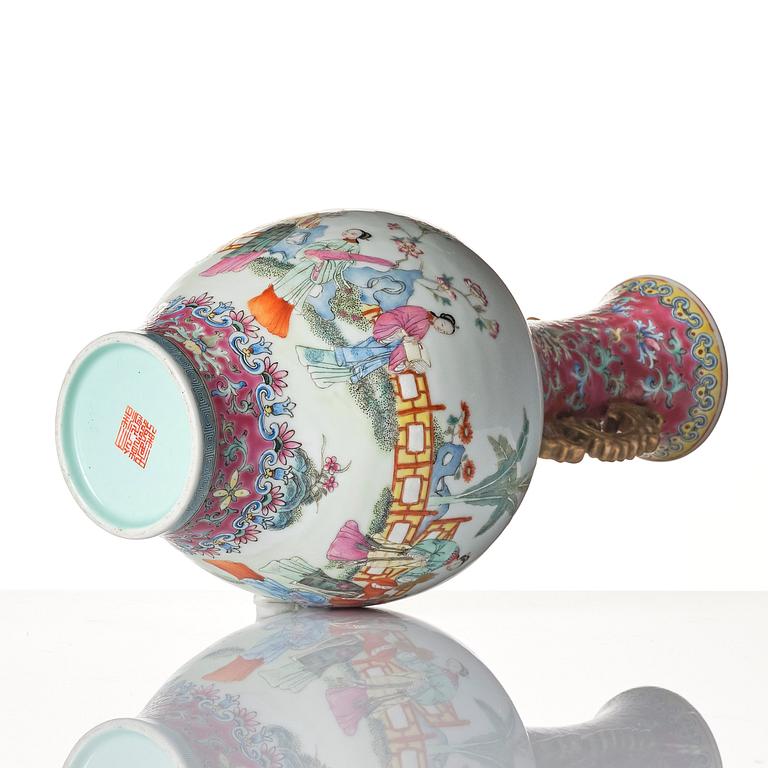A famille rose vase, late Qing dynasty/Republic with Qianlong mark.