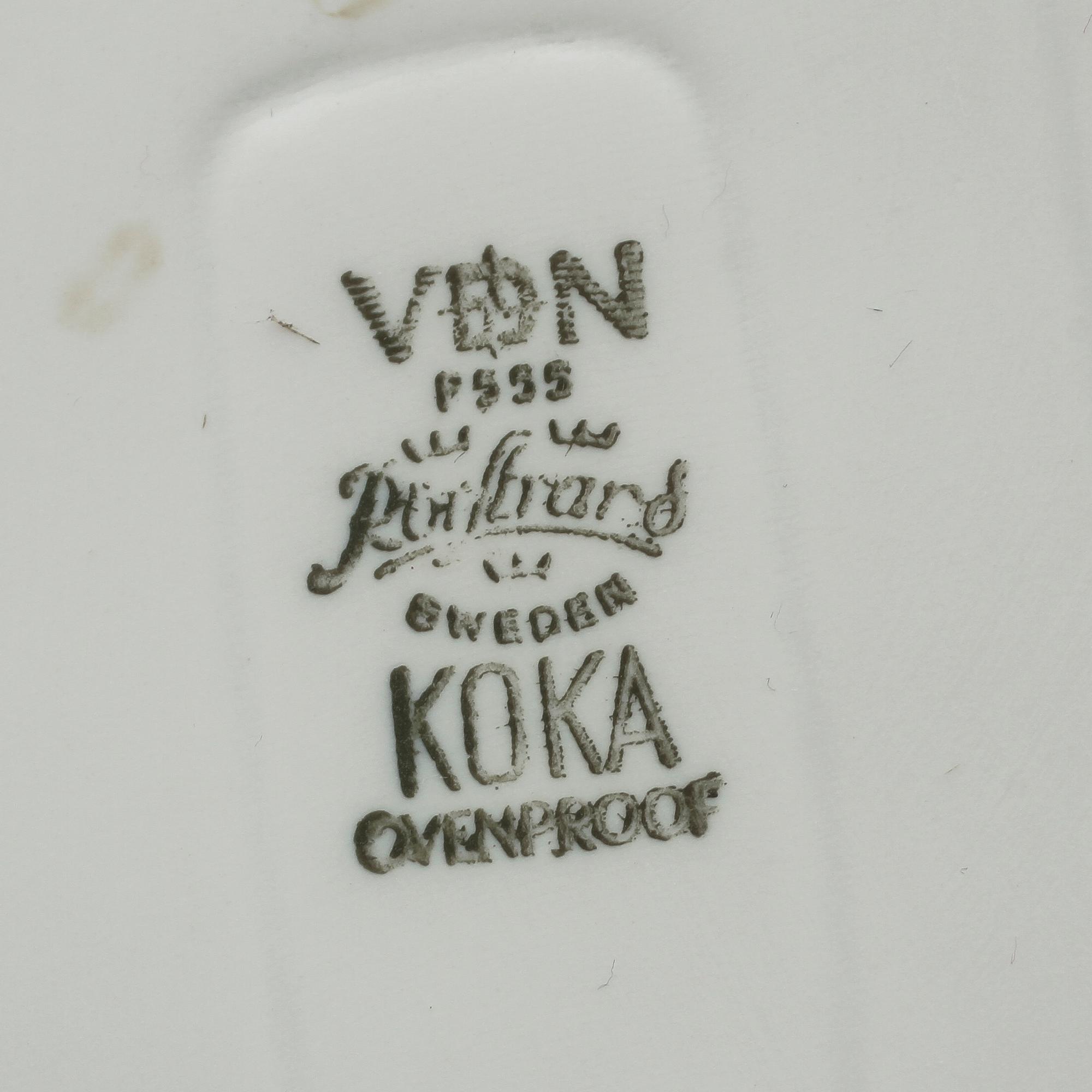 SERVISDELAR, 58 st, porslin, "Koka", Hertha Bengtsson, Rörstrand, 1956-1988.