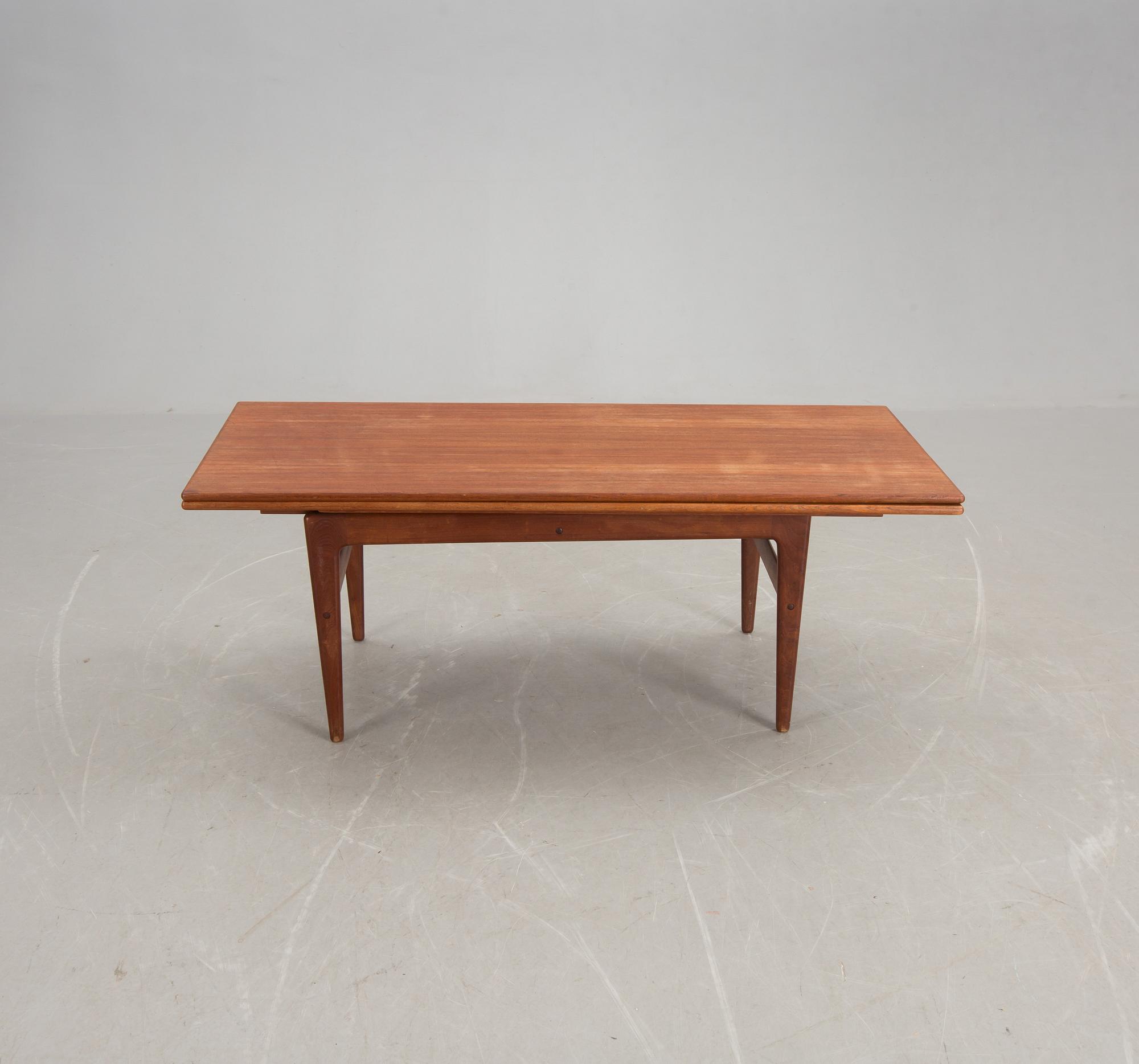 SOFFBORD/MATBORD, Kai Kristiansen, Vildbjerg Möbelfabrik.