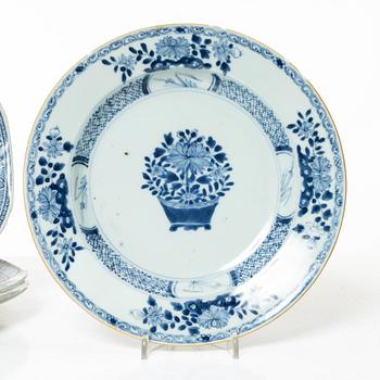 A group of seven Chinese blue and white porcelain plates and five dessert dishes, Qing dynasty, Qianlong (1736-95).
