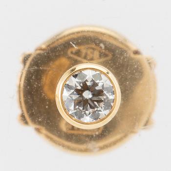 Earrings a pair of "Move Uno Chain and Stud Earrings", Messika.