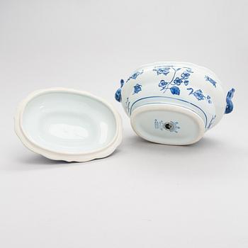 A 12-piece porcelain tableware, 'Nejlika', IKEA, from IKEA's 18th Century series from 1990's.