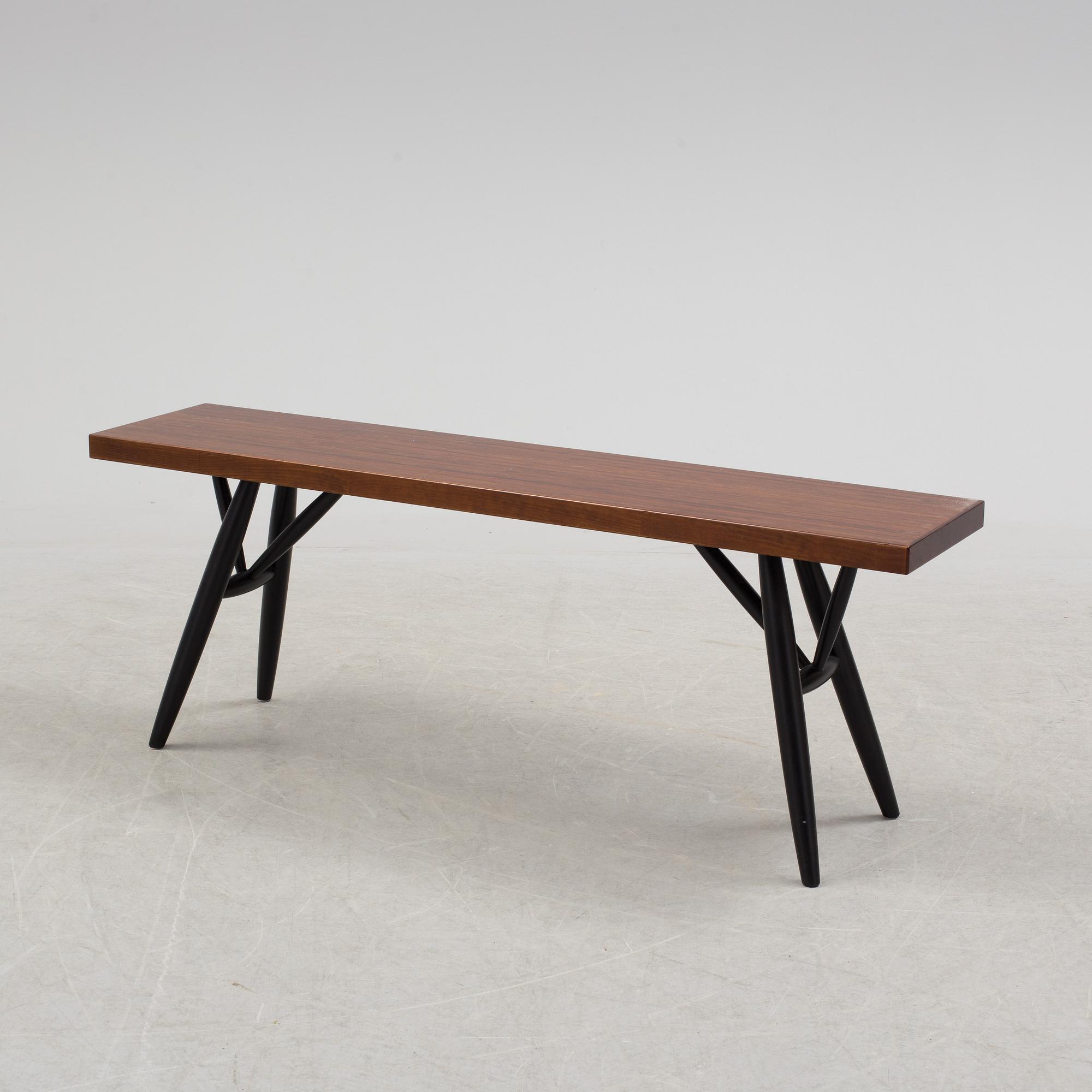 ILMARI TAPIOVAARA, möbelgrupp 4 delar, "Pirkka", Artek, Finland, 2000-tal.