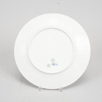 A Royal Copenhagen porcelain service "Blå vifte" by Arnold Krog, 28 pcs, Denmark.