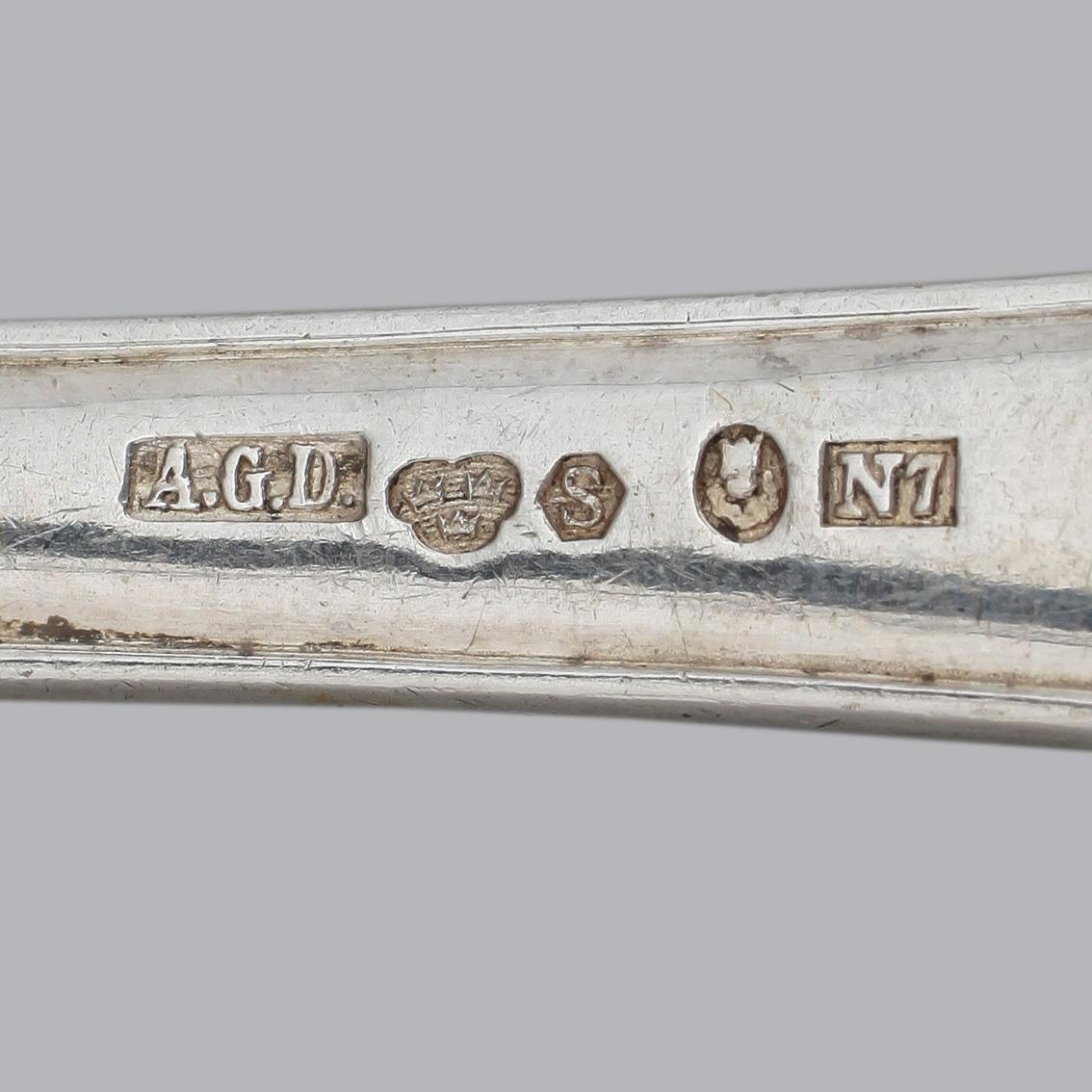 PARTI BESTICK, 7 delar, silver, A.G. Dufva, Stockholm, 1914/15. Tot ca 590 gram.
