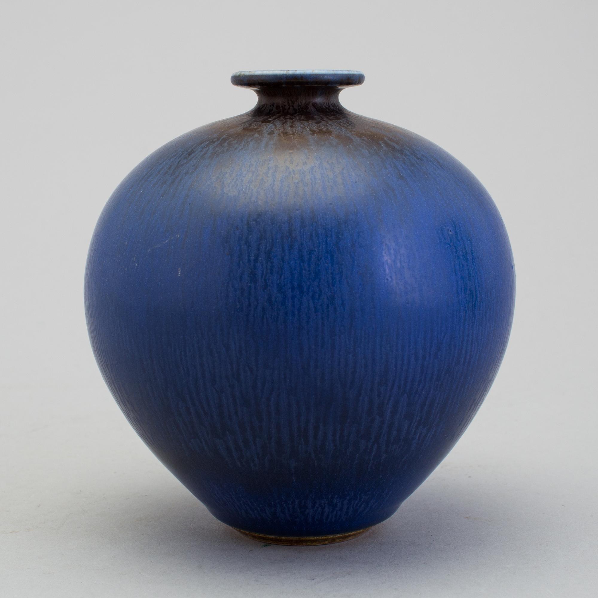 BERNDT FRIBERG, vas av stengods, Gustavsberg 1968.