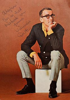 SAMLING AUTOGRAFER, 1950/60-tal, bla Agnetha Fältskog. Flera med dedikationer.