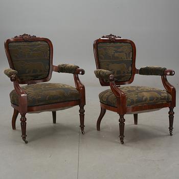 KARMSTOLAR, ett par, 1800-talets slut.