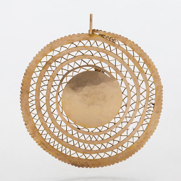 Tapio Wirkkala, riipus, "Viikinkiriipus", 14K kultaa, Westerback, Helsinki 1966.