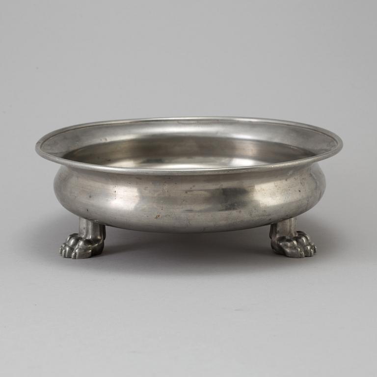 A pewter bowl by Anna Petrus, Firma Svenskt Tenn, 1929.