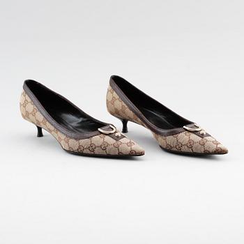 SKOR, 1 par, Gucci.