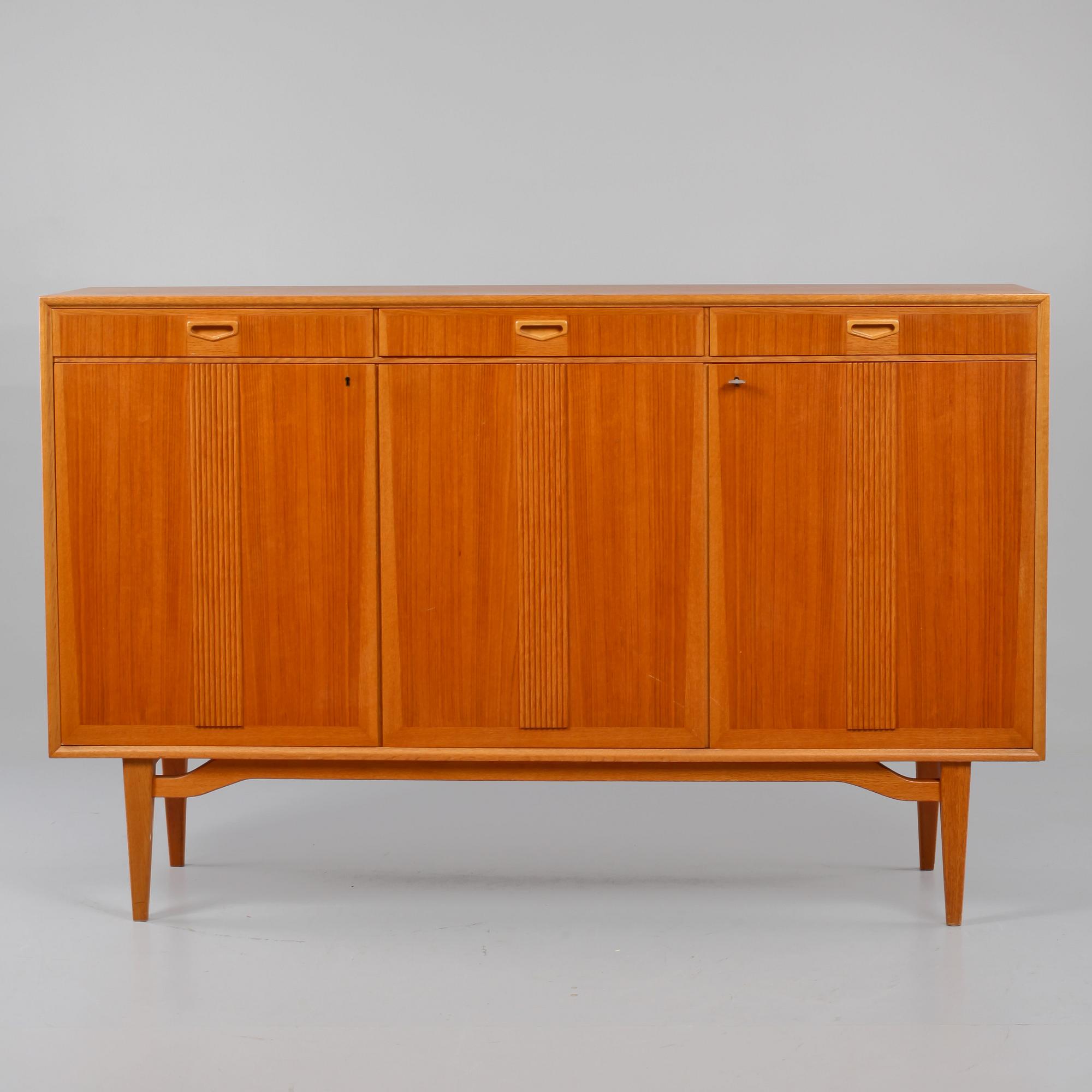 SIDEBOARD, AB Möbelfabriken Örnen, Rydaholm, 1950/60-tal.