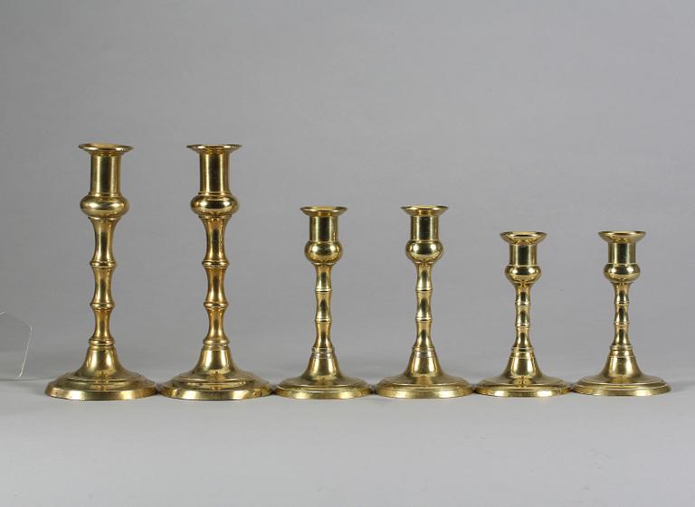 LJUSSTAKAR, tre par, mässing, omkring 1900.