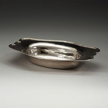 A Swedish 18th century silver basin, marks of Jonas Thomasson Ronander, Stockholm 1770.