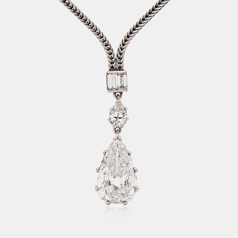 A pear-shaped and baguette-cut diamond necklace. Total carat weight circa 2.57 ct.