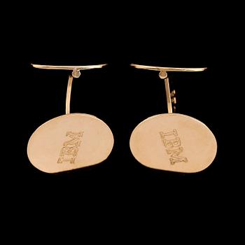 MANSCHETTKNAPPAR, 1 par, 18K guld, 1966. Vikt ca 9 g.