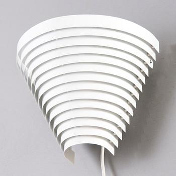 ALVAR AALTO, Wall light model A 910, Artek.