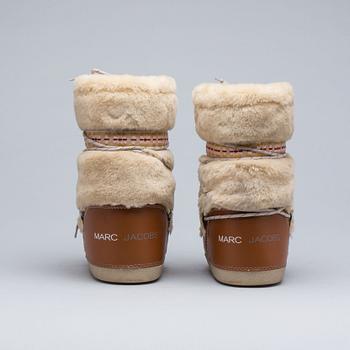 SKOR, Marc Jacobs.