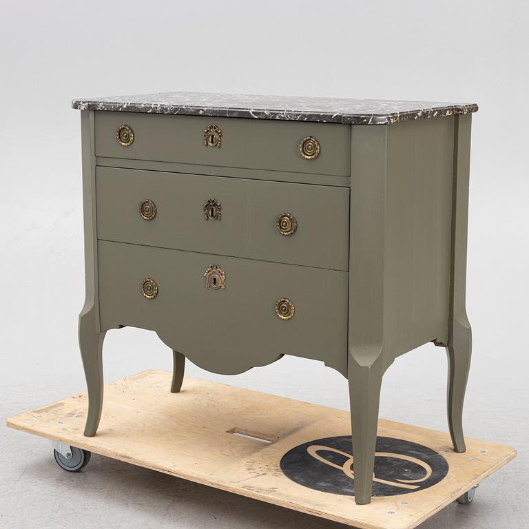 Chest of drawers, late Gustavian style, circa mid-20th century.